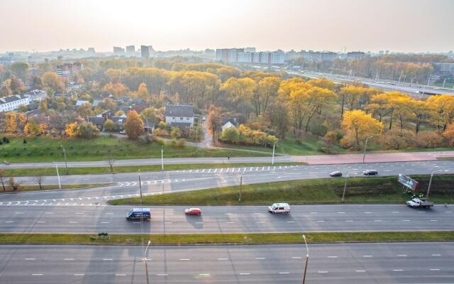 Roomer (Румер) на проспекте Дзержинского 23