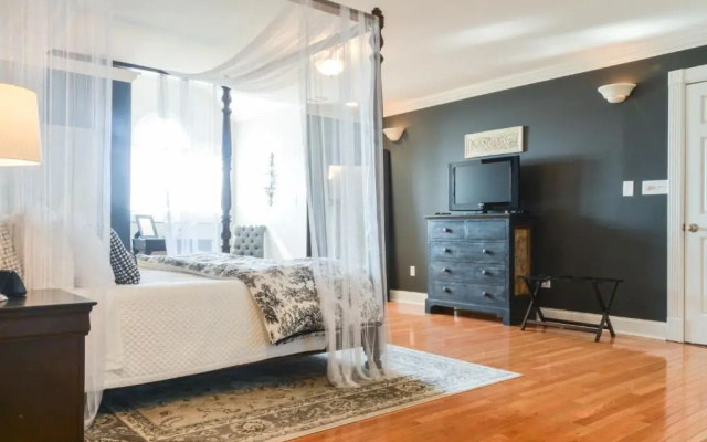 Barren Breeze Bed and Breakfast