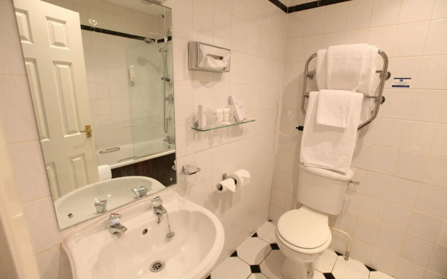 The Rose and Crown Hotel – Tonbridge