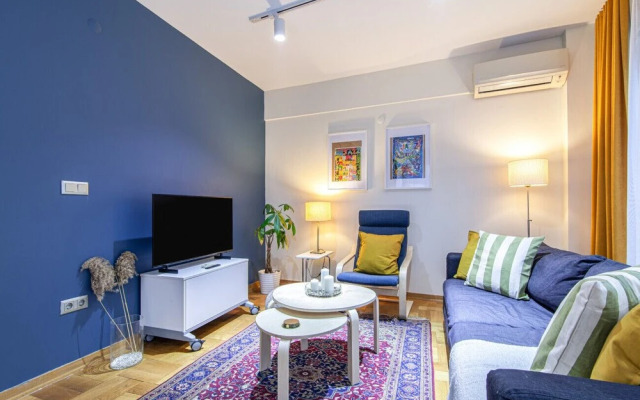 Amazing Flat With Central Location in Mesrutiyet