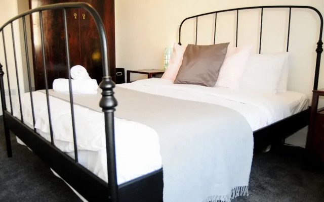 Clifford Street Flat