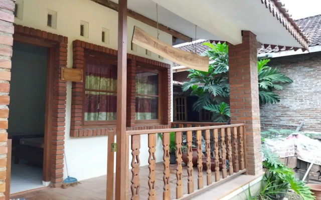 Borobudur Kampung Homestay - Sumaedi – Outside – Borobudur
