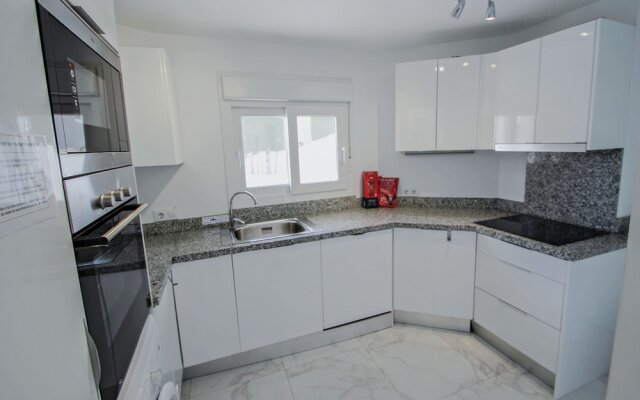Gila - sea view villa with private pool in Benissa