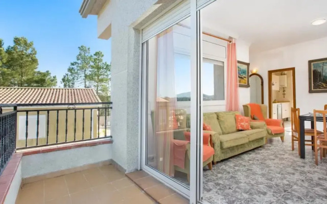 Alonso in Vidreres With 4 Bedrooms and 1 Bathrooms