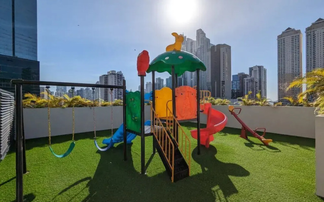 w Majestic 1BR w Beautiful View in Calle 50