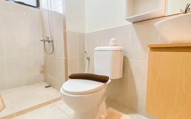 Spacious And Good 3Br At Meikarta Apartment