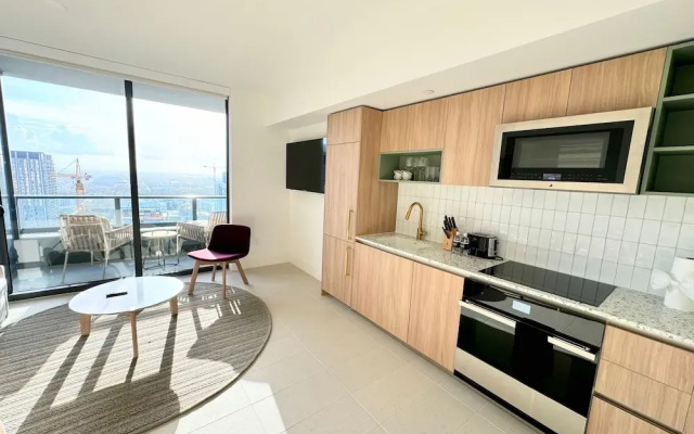 Downtown Miami Luxury 1 BD Studio-insane Amenities