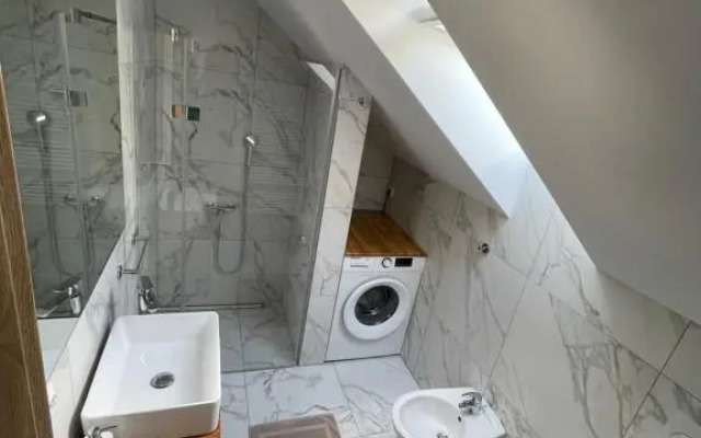 Apartma Guide 360