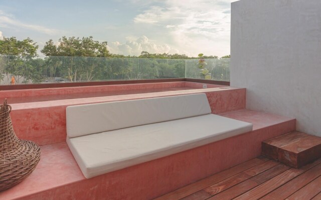 Luxury Villa in Tulum -6 Bedrooms -multiple Pools