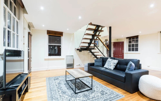 HELENA, 2BDR Fitzroy House