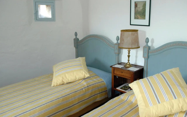 Château Royal de Saint Saturnin