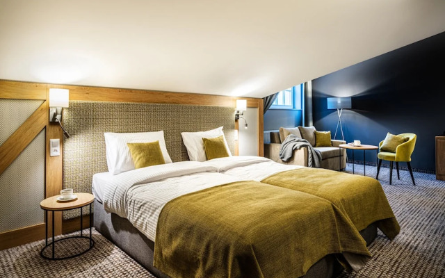 Sezony. Restauracja i Hotel