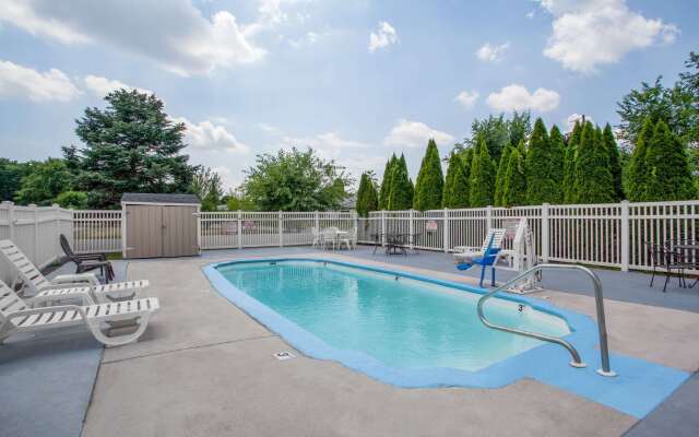 Super 8 by Wyndham Carlisle North