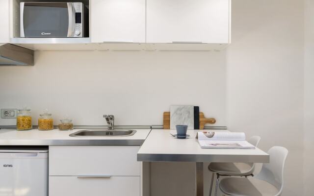 Home At Hotel Copernico Apartment