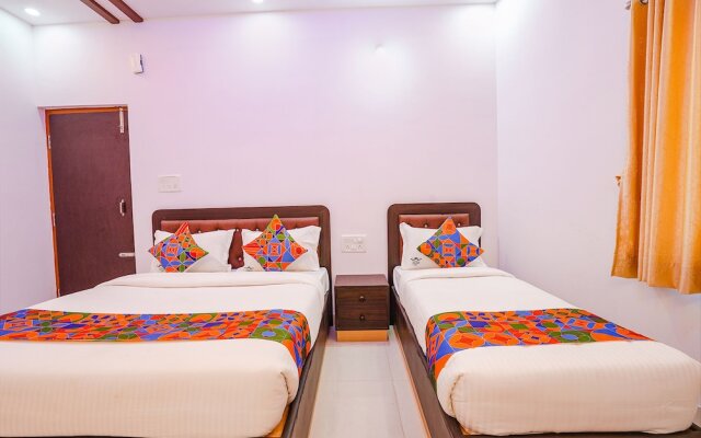 Fabhotel Sri Ram Comforts