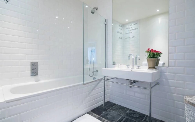 Lovely 3 bedroom house South Kensington