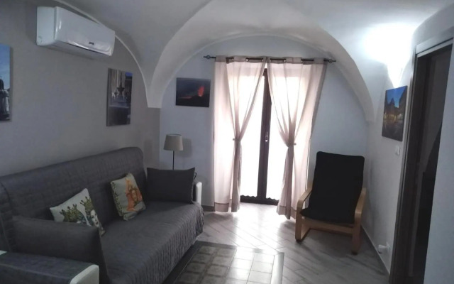 Tourist House La Castellana