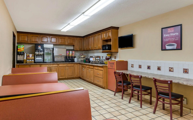 Econo Lodge Fayetteville I-95