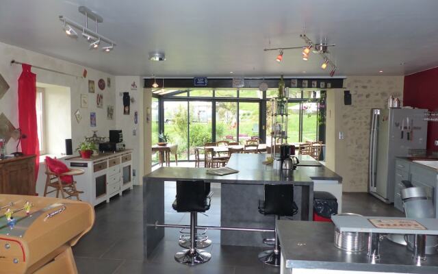 Gîte atypique la croix du py