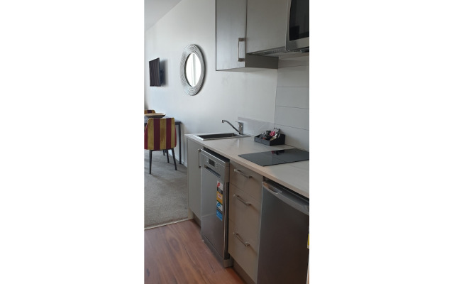 Ramada Suites by  Auckland Manukau Pacfic Centre