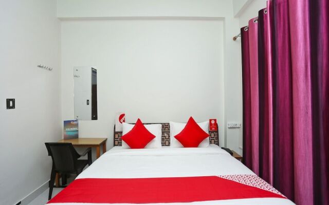 OYO 17011 Hotel Kiran