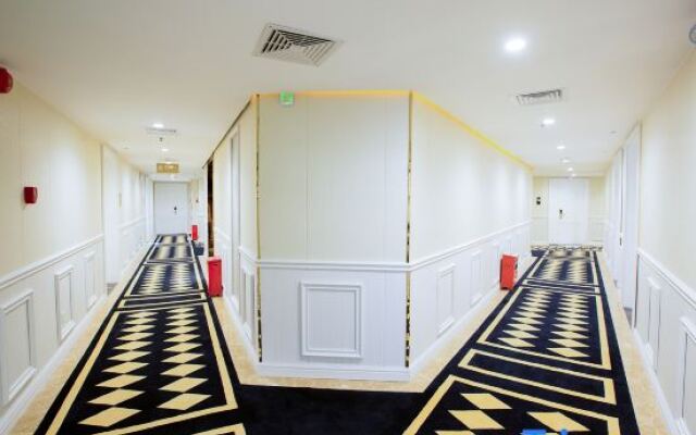 King's Palace Hotel