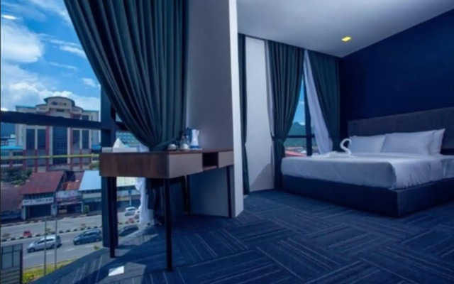 WE Hotel