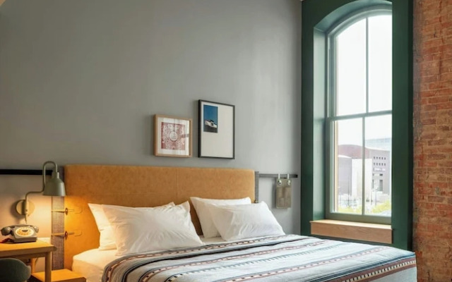 Moxy Cincinnati Downtown