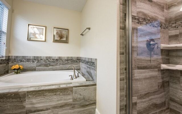 6-Bedroom Villa in Davenport 1622MVD