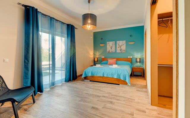 V5 Grace (V2G2) in Albufeira