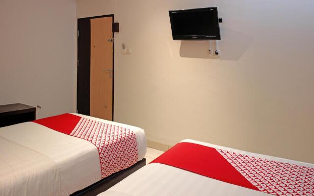 Hotel Bumi Malaya by OYO Rooms
