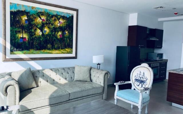 One Constitution Avenue by Goldfinch