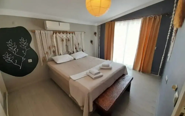 Cozy Flat With Sea View Near Beach in Bozburun