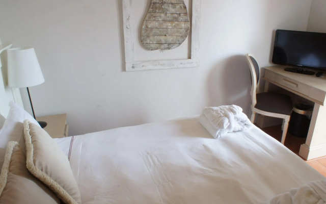 Saturnia Tuscany Hotel