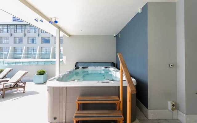 Studio Apt Hotel Pool, Gym, Wifi