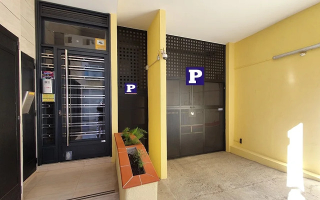Attic Terrace BBQ, Airport-Barcelona, cerca Playas Castelldefels