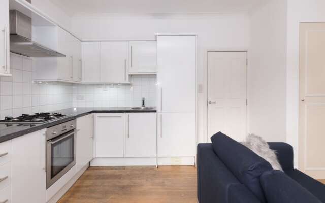 Paddington Apartments by Allô Housing