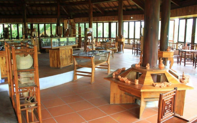 Waterside Resort  Spa Hoi An