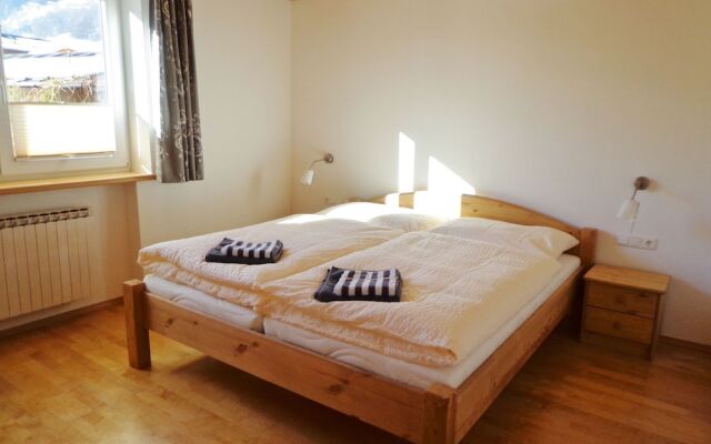 Attractive Apartment in Bramberg am Wildkogel near Ski Lift