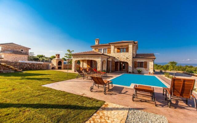 Villa Polonijo