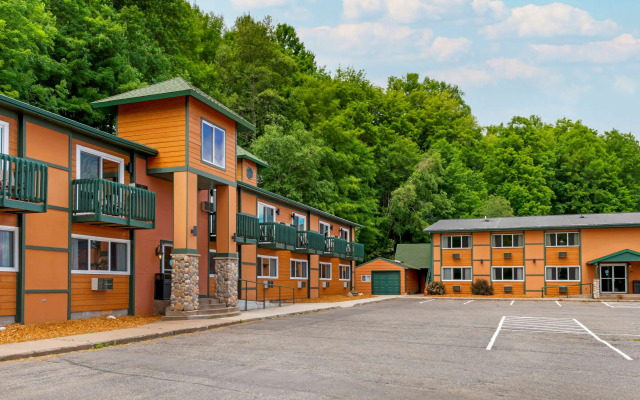 Econo Lodge Lakeview