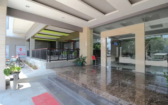 三宝拢艾里加廷嘉乐多克托瓦斯丁112号酒店(Airy Jatingaleh Doktor Wahidin 112 Semarang)