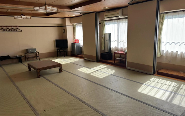 Okutone Onsen Hotel Sunbird – Guest Rooms – Minakami