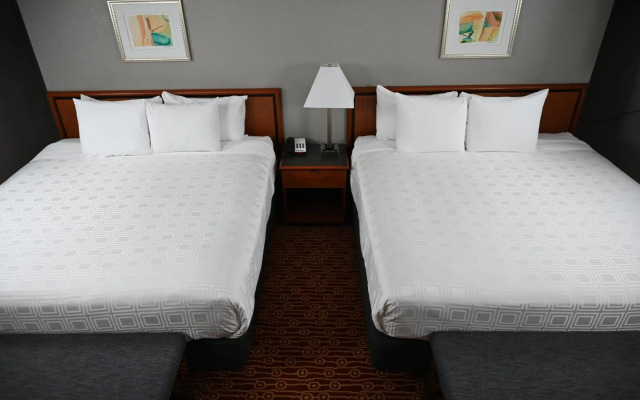 Atrium Hotel and Suites DFW Airport South