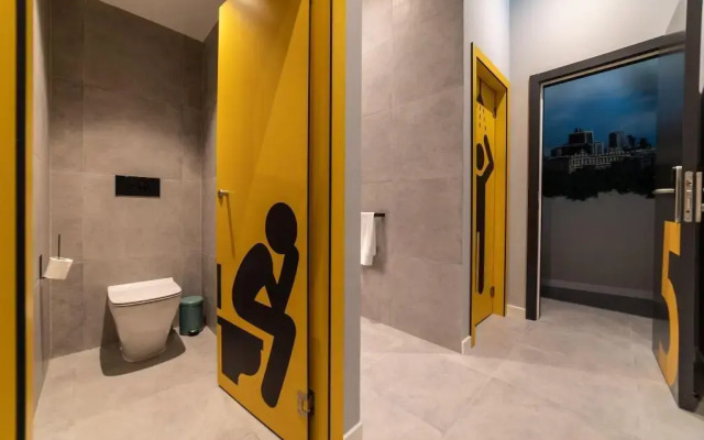 Petit Hostel La Latina - Adults Only