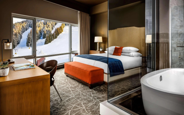 The Josie Hotel, Autograph Collection