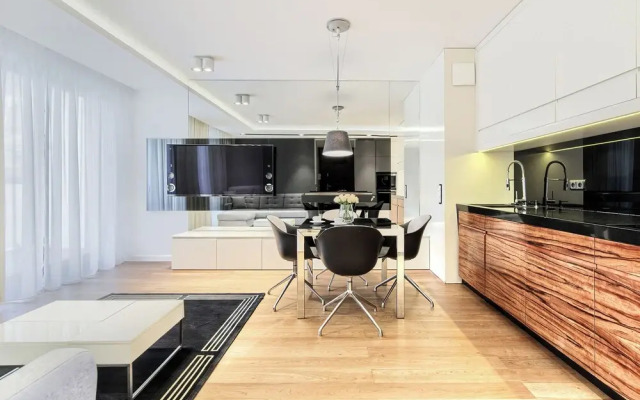 Imperial Apartments - Aquarius