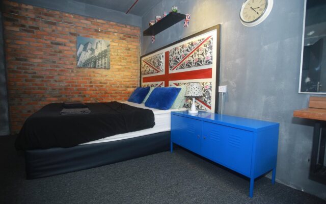 Bunker Hotel & Restaurant