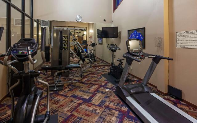 Best Western West Towne Suites