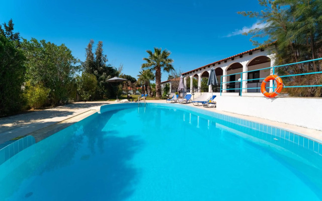 Minas Villa